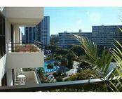 2500 PARKVIEW DR # 618, Hallandale, FL 33009 