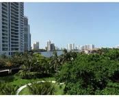 4000 ISLAND BL # 404, Aventura, FL 33160 