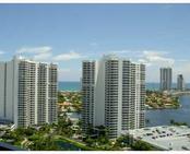 3600 MYSTIC POINTE DR # 409, Aventura, FL 33180 