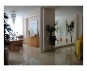 9801 COLLINS AV # PH10, Bal Harbour, FL 33154 