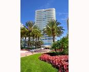 10101 COLLINS AV # 19A, Bal Harbour, FL 33154 
