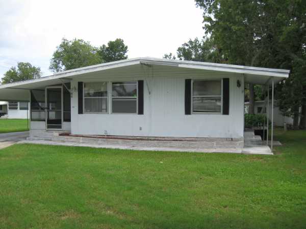 4 Coach &amp; Four Ct, Daytona Beach, FL 32119 