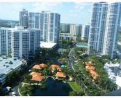 3600 MYSTIC POINTE DR # 704, Aventura, FL 33180 