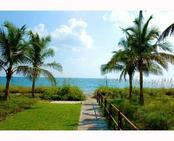 881 OCEAN DR # TH2, Key Biscayne, FL 33149 