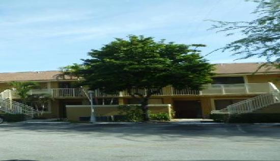 440 Nw 214 Street #105, Miami Gardens, FL 33169 