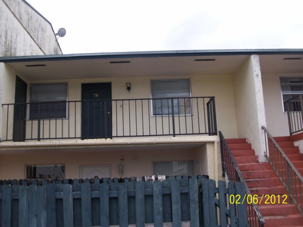 15481 81 Cir Ln,78, Miami, FL 33193 