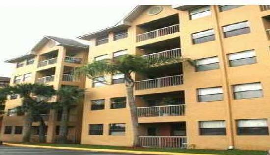 8120 Geneva Court 348d, Doral, FL 33166 