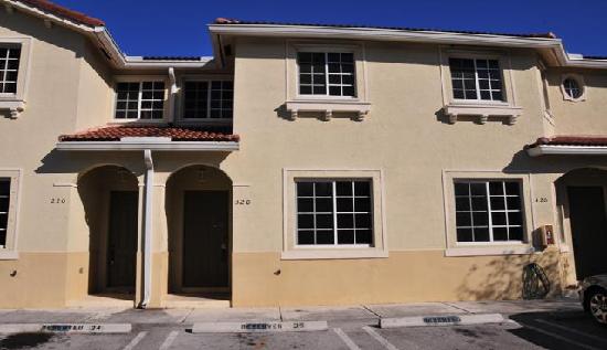 21209 Nw 14th Pl Apt 320, Miami, FL 33169 