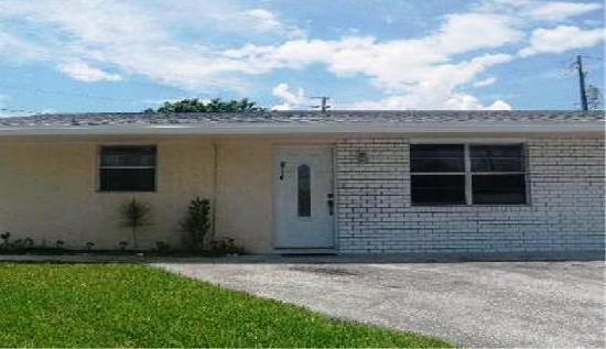 2710 Peer Lane #178, Delray Beach, FL 33445 