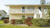 319 Sheffield North, West Palm Beach, FL 33417 