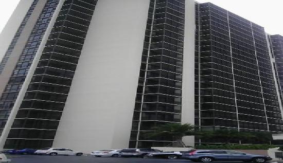 20335 W Country Club Dr UNIT PH4, Aventura, FL 33180 