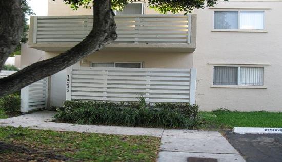 14335 SW 96th Lane, Miami, FL 33186 