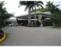 250  RACQUET CLUB RD, WESTON, FL 33326 