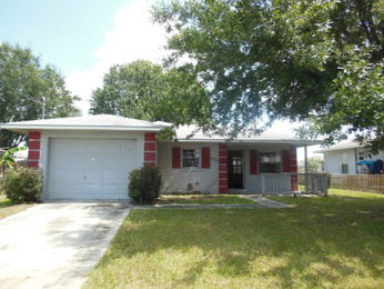 209 Summer View Dr, Winter Haven, FL 33880 
