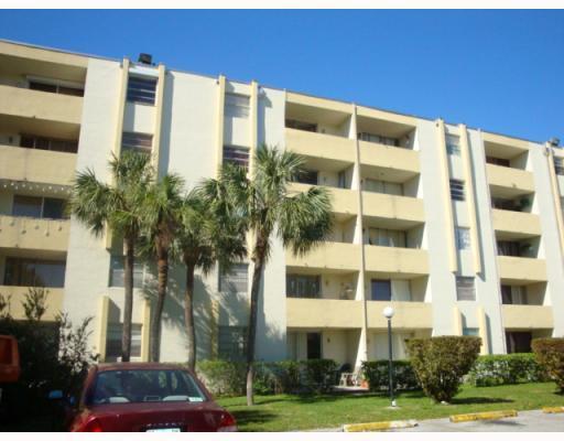 10000 80th Ct,2240, Hialeah Gardens, FL 33016 