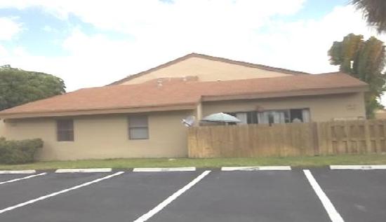 3033 W Missionwood Circle A-44, Miramar, FL 33025 