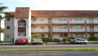 8881 Sunrise Lake Blvd, Sunrise, FL 33322 