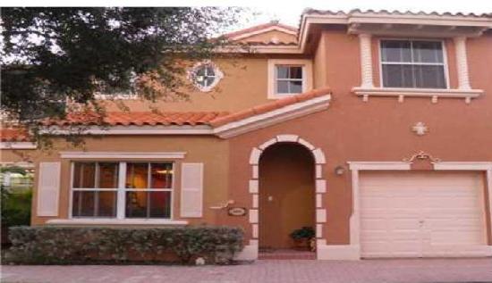 13830 Northwest 84 Path Unit #3101, Miami Lakes, FL 33016 