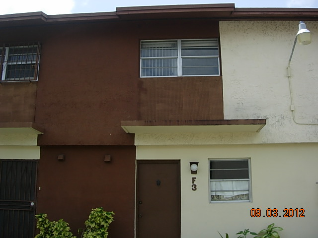 20 108 Ave,f3, Miami, FL 33174 