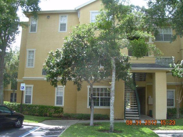 2564  ROBERT TRENT JONES DR, ORLANDO, FL 32835 