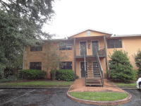 202 Poinsettia Pines Ct,102, Tampa, FL 33612 