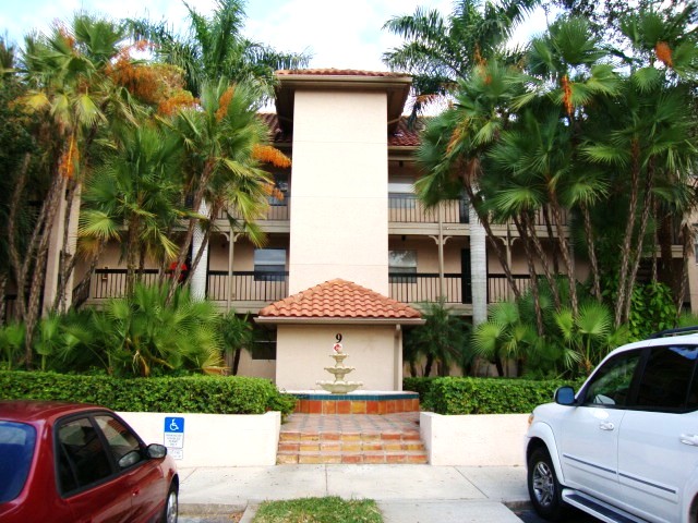 2400 Feather Sound Dr 921, Clearwater, FL 33762 