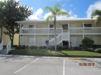 4625  BAYSHORE DR UNIT D-1, NAPLES, FL 34112 
