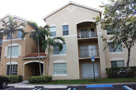 4151 San Marino Blvd,104, West Palm Beach, FL 33409 