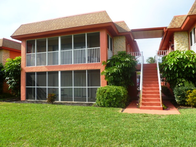 1400 Pompei Ln 7,7, Naples, FL 34103 