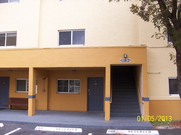 8250 149 Ct,8-203, Miami, FL 33193 