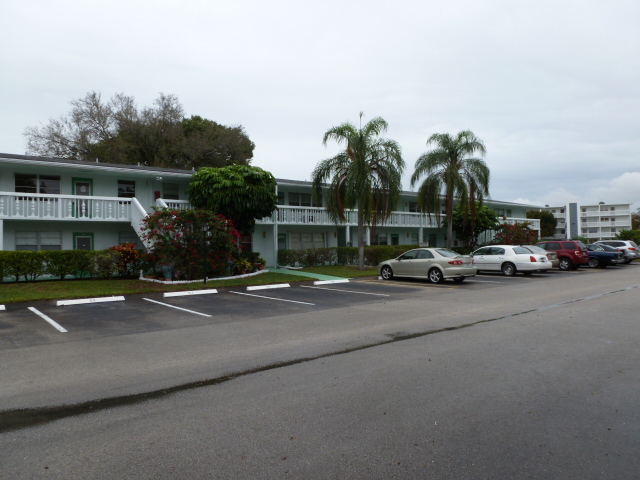 66 Newport D, Deerfield Beach, FL 33442 