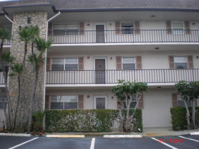 5435 Rattlesnake Hammock,205e, Naples, FL 34113 