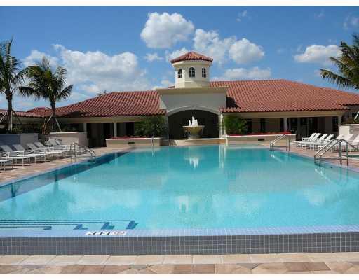 19900 E Country Club Dr # 111, Aventura, Florida 33180 