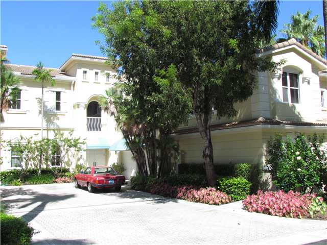 3713 NE 214 ST # 17, Aventura, Florida 33180 