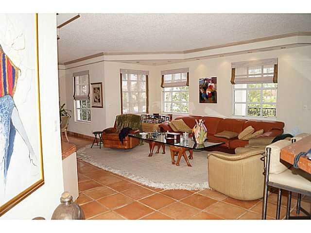 3500 ISLAND BL # D206, Aventura, Florida 33160 