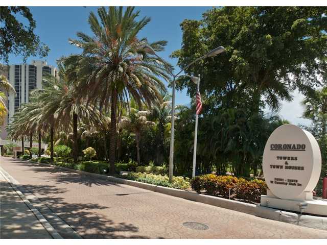 20301 W COUNTRY CLUB DR # 829, Aventura, Florida 33180 