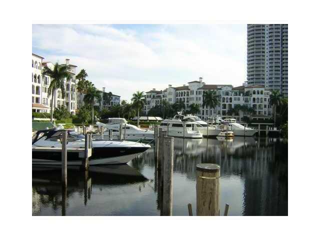 3000 ISLAND BL # 402, Aventura, Florida 33160 