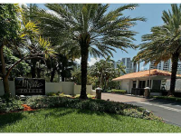 3500 Mystic Pointe Dr # 3803, Aventura, Florida 33180 