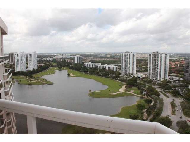 20185 E COUNTRY CLUB DR # TS-9, Aventura, Florida 33180 