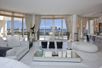 7000 ISLAND BL # PH-10, Aventura, Florida 33160 