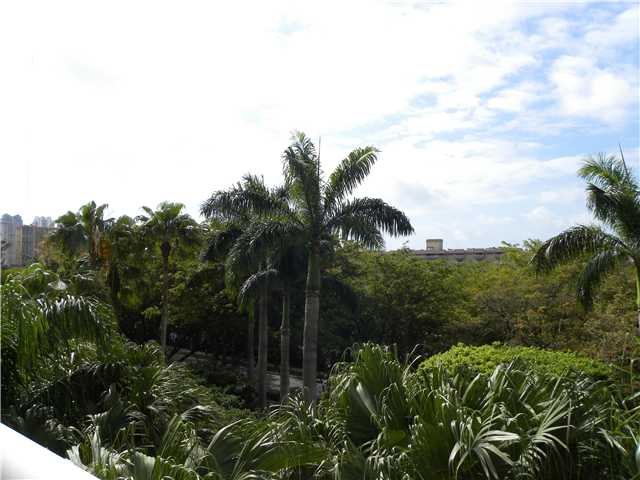 2000 ISLAND BL # 403, Aventura, Florida 33160 