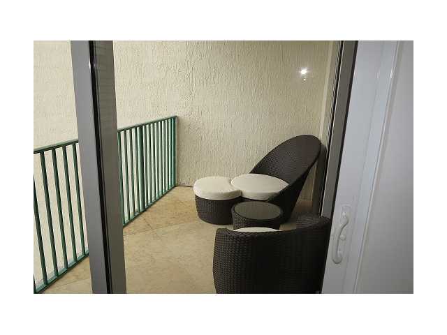 20000 E COUNTRY CLUB DR # 614, Aventura, Florida 33180 