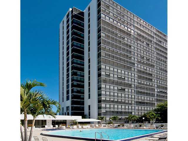 3701 N COUNTRY CLUB DR # 1602, Aventura, Florida 33180 