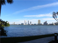 4000 ISLAND BL # TH4, Aventura, Florida 33180 