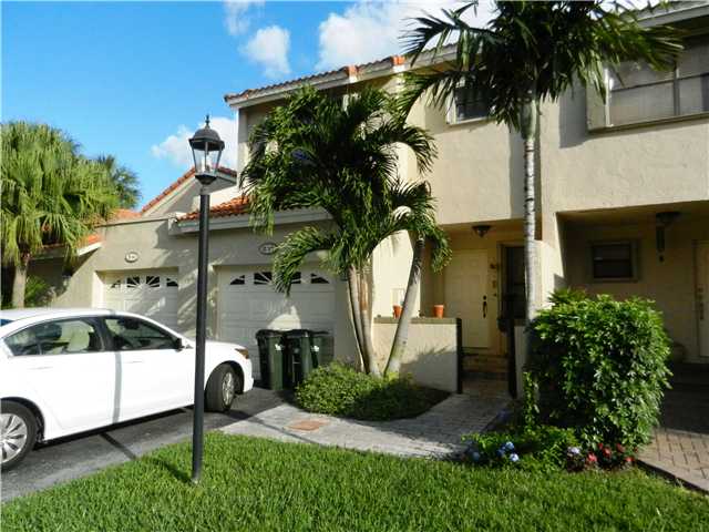 21185 MAINSAIL CR # D-12, Aventura, Florida 33180 
