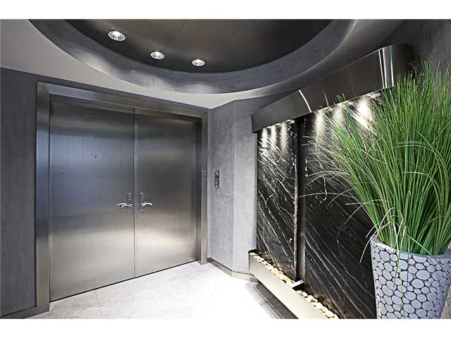 17001 COLLINS AV # 2504, Aventura, Florida 33160 