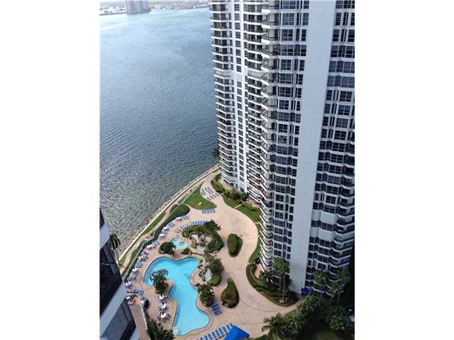 19101 NE 36 CT # 3104, Aventura, Florida 33180 
