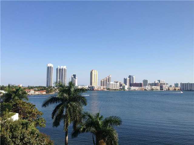 3600 MYSTIC POINTE DR # 617, Aventura, Florida 33180 