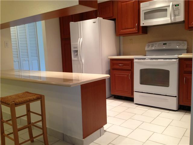 20401 NE 30 AV # 106-8, Aventura, Florida 33180 