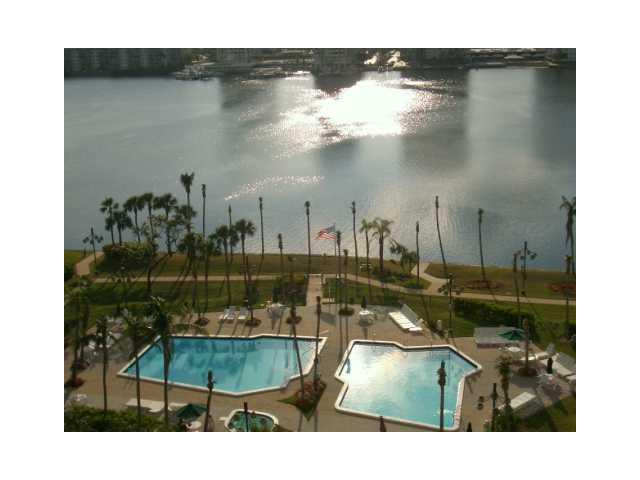 18181 NE 31 CT # 2102, Aventura, Florida 33160 